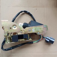 811W62680-6143左車門鎖體總成