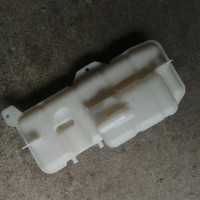 北奔配件 豪沃膨脹水箱 WG9719530260