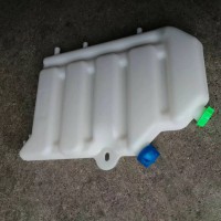 WG9114530333 重汽豪沃新款膨脹水箱