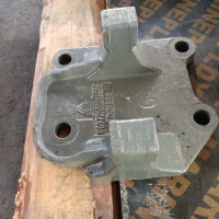 WG9725520195   下推力支座（右）