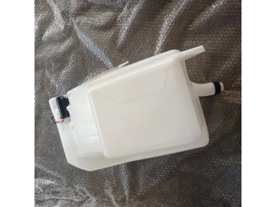 DZ14251740030   喷水壶