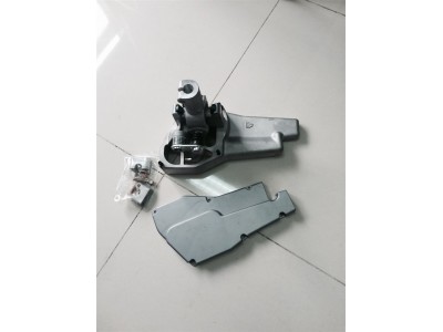AZ9900240100,操纵器总成,济南冠泽卡车配件营销中心