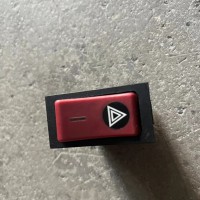 德龙H3000 81.25505.6291危机报警开关