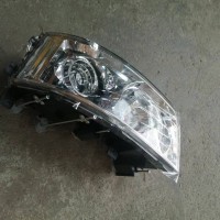 豪卡H7新斯太尔前组合大灯WG9318728004