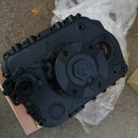 出口WG2220100201重汽豪沃变速箱后盖