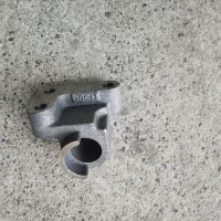 重汽变速箱拨叉轴支架 WG2229260035