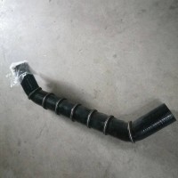 豪沃油冷器进水管WG9770530301/1硅胶管