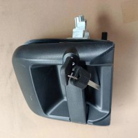 DZ15221340015   車門把手（外左）