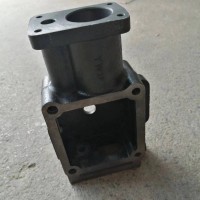 AZ2222210038 小盖壳体规格：10档供应重汽豪沃金王子重卡自卸车