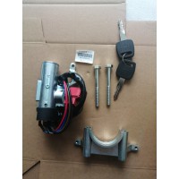 WG9130583119  豪沃08款点火开关  供应重汽豪沃 斯太尔 汕德卡汽车配件