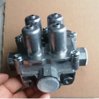 WG9000360523 四回路  供应T7H T5G 汕德卡汽车配件