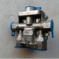 WG9000360523  豪沃四回路保护阀  供应重汽T5G 汕德卡汽车配件