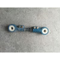 外贸出口  挂车横拉杆  供应重汽豪沃 斯太尔 汕德卡汽车配件