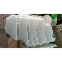 高品质  AZ9112530333  膨胀水箱  供应重汽豪沃 斯太尔 汕德卡汽车配件
