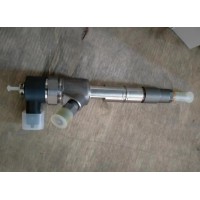 潍柴喷油器   1000000623623  供应重汽T7H T5G 汕德卡汽车配件