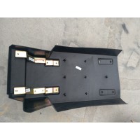 A7前輪后擋泥板WG1664232090