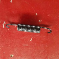 DZ9112440531   前制动蹄回位簧（150）