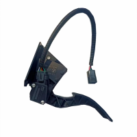 DZ9100570086电子油门踏板总成  供应重汽豪沃 斯太尔 汕德卡 卡车配件