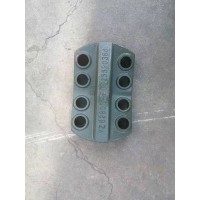 AZ9925520366  豪沃10款后钢板盖板  供应重汽豪沃 斯太尔 汕德卡 采埃孚 zf卡车配件