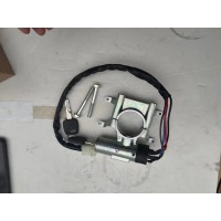 AZ9130583019  斯太尔王钥匙起动 点火开关  供应重汽豪沃 斯太尔 汕德卡 采埃孚 zf卡车配件