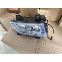 WG9719720026 豪沃10款前组合雾灯(右)   供应重汽豪沃 斯太尔 汕德卡 采埃孚 zf卡车配件