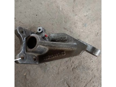 QT325D44-3502043   气室支架总成左