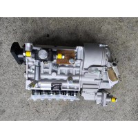 VG1560080023 燃油喷射泵总成   供应重汽豪沃 斯太尔 汕德卡 采埃孚 zf卡车配件