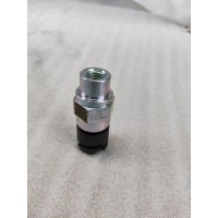 811W25503-0275  气压信号灯开关  供应重汽豪沃 斯太尔 汕德卡 采埃孚 zf卡车配件