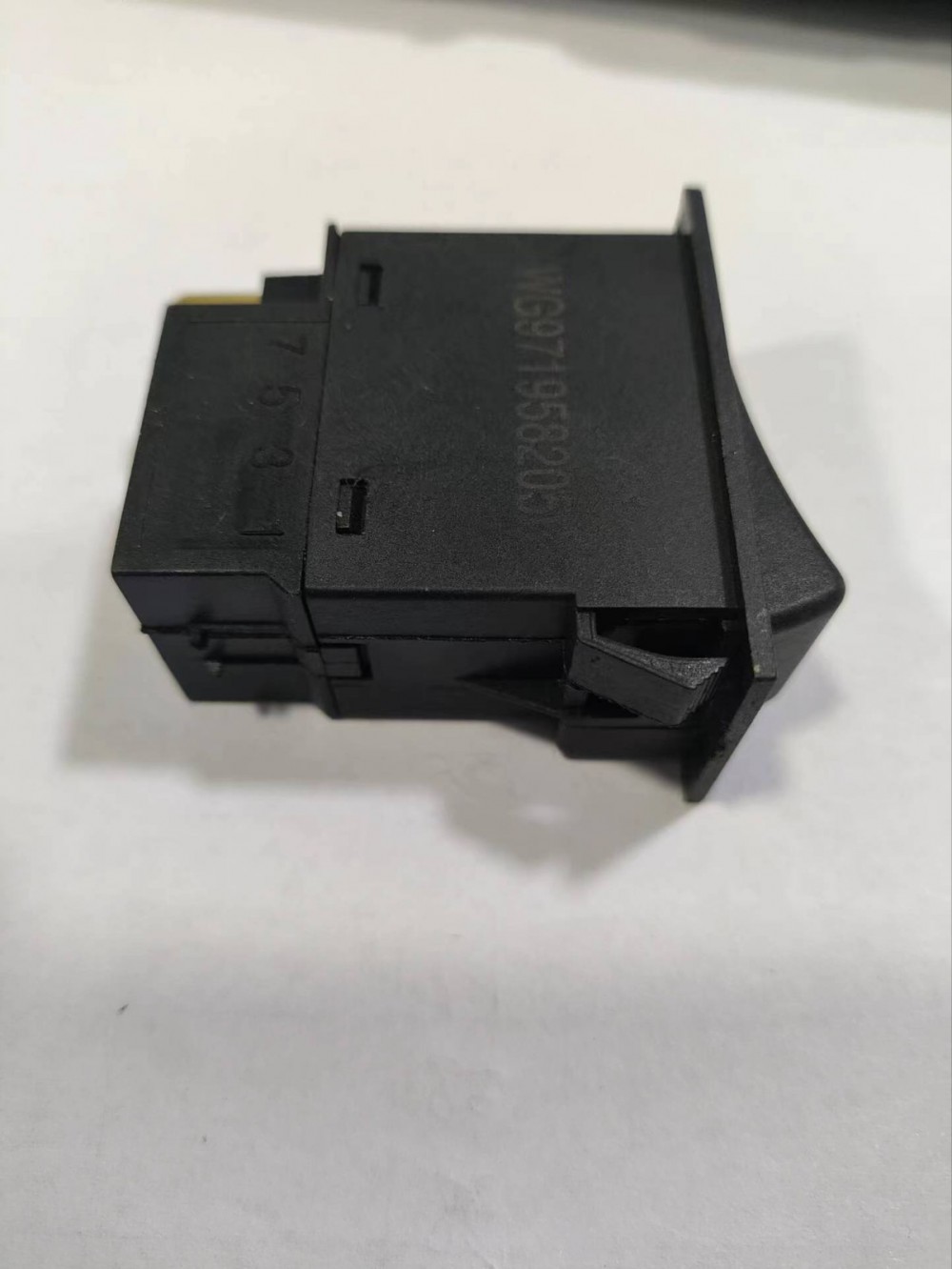 WG9719582056 发动机制动开关供应重汽豪沃斯太尔汕德卡采埃孚zf卡车配件-发动机制动开关-凯尔特_恒科汽配网 WG9719582056 发动机制动开关供应重汽豪沃斯太尔汕德卡采埃孚zf卡车配件-发动机制动开关-凯尔特_恒科汽配网