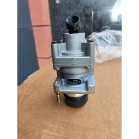 DZ9100360080 制动总泵 刹车总阀  供应重汽豪沃 斯太尔 汕德卡 采埃孚 zf卡车配件