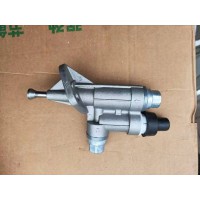 1106N1-010  康明斯6BT 柱塞式输油泵  供应重汽豪沃 斯太尔 汕德卡 采埃孚 zf卡车配件