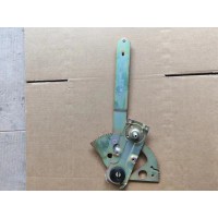 WG1608330001  手动升降器（左） 供应重汽豪沃 斯太尔 汕德卡 采埃孚 zf卡车配件