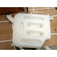 DZ9114530260 膨胀水箱  供应陕汽德龙 陕汽奥龙 陕汽SHACMAN卡车配件