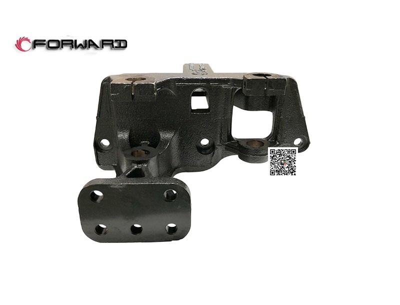 DZ95319690768,Front spring right middle bracket,济南向前汽车配件有限公司