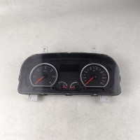 德龍L3000組合儀表燃油水溫轉(zhuǎn)速車速儀表盤