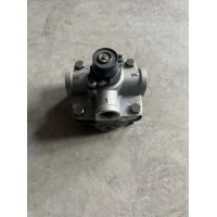 WG9000360524/2/重汽豪沃继动阀总成