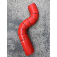 DZ95259535815/陜汽中冷器膠管