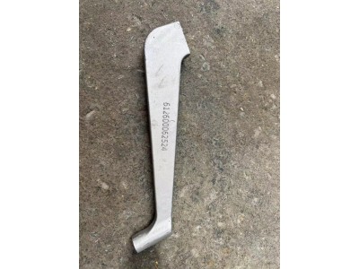 612600062524/陕汽德龙X3000护风圈支架