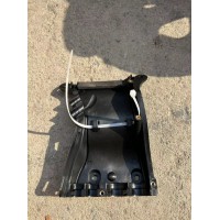 712W25424-5005豪沃T5G右側(cè)線束導(dǎo)向槽下
