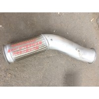 豪沃A7排氣管帶軟連接WG9925540002