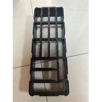 811W25441-0663汕德卡右侧插接器安装支架(卡槽后移)