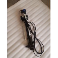 解放駕駛室翻轉(zhuǎn)液壓缸總成5001120-D735E，700元