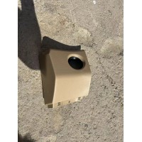WG1664160545新款豪瀚司機右側(cè)護板總成