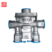 重汽豪沃配件四回路保護(hù)閥WG9000360523 jinan zelong auto parts co. ltd
