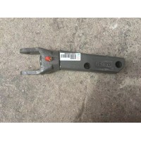 WG9100680665豪瀚减震器下支架
