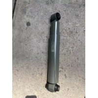WG9531680032豪瀚前橋減震器