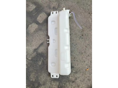 DZ95259450100陕汽德龙F300膨胀水箱