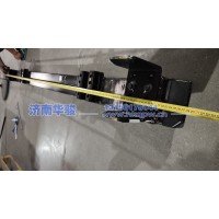 28DN2522-03020前下防護橫梁總成