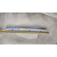28AE-03076保險杠右側(cè)堵板(華菱白2號S23）