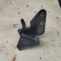 082V19101-0011發電機支架